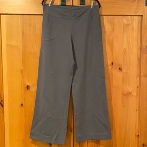 Lululemon wide leg pants. Grey. Sz 10